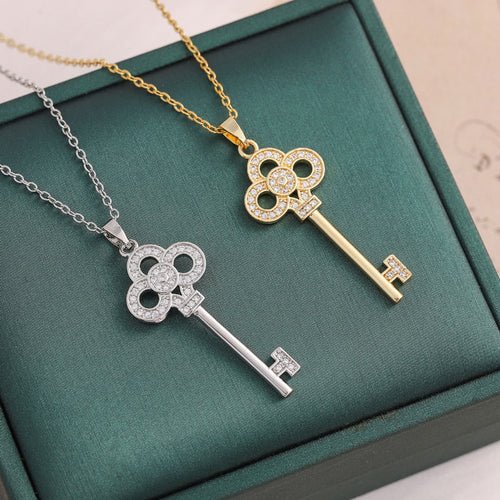 Full Rhinestone Light Luxury Key Pendant Necklace