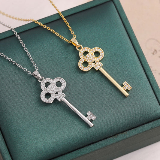 Full Rhinestone Light Luxury Key Pendant Necklace