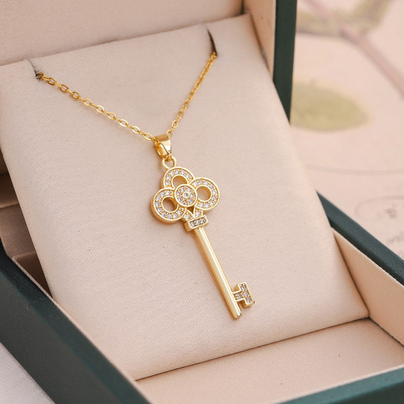 Full Rhinestone Light Luxury Key Pendant Necklace